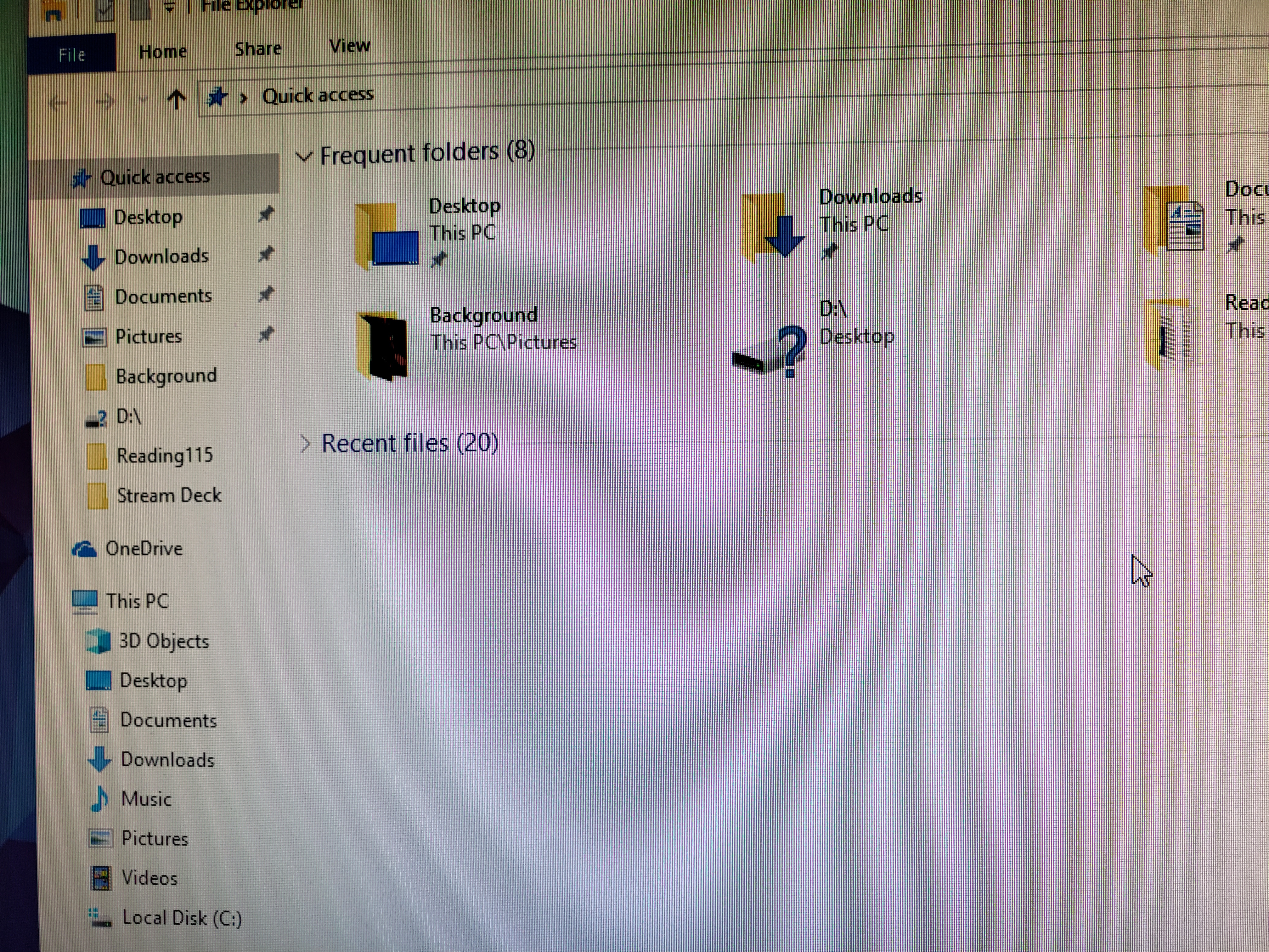 Blue check mark next to D drive - Microsoft Q&A
